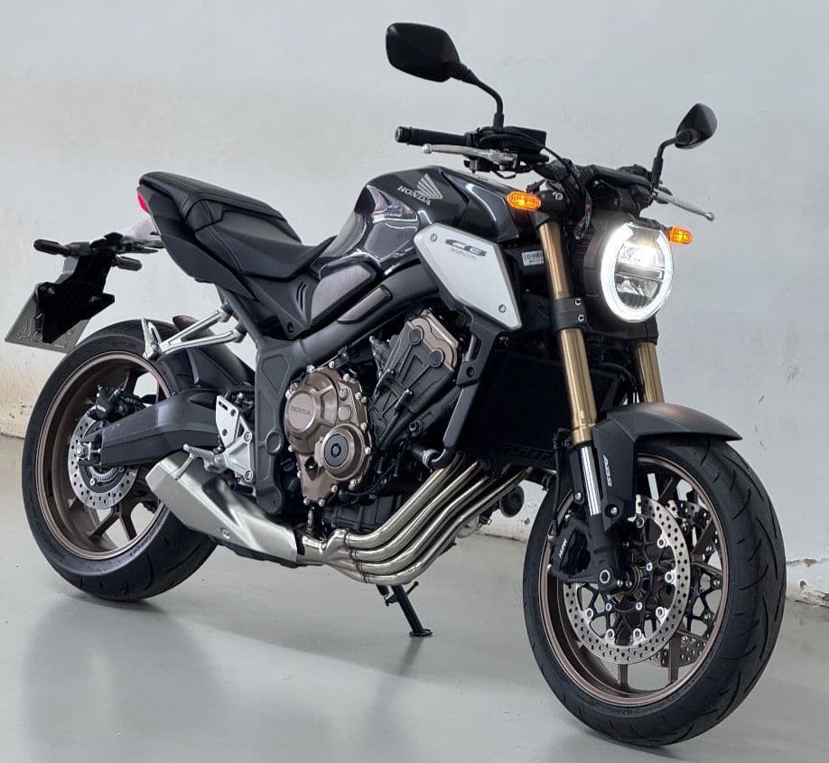 honda cb 650r gasolina | apenas 2.900km | unico dono | impecavel