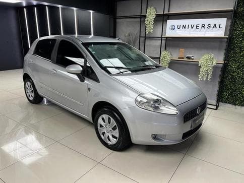 FIAT PUNTO ATTRACTIVE 1.4 FIRE FLEX 2011