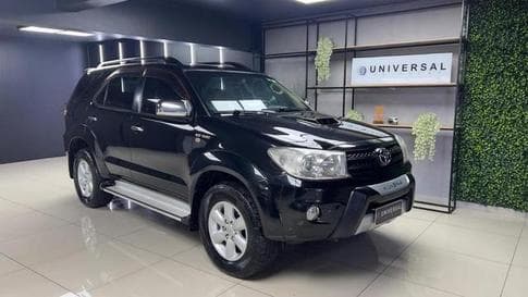 TOYOTA HILUX SW4 SRV 4X4 TURBO DIESEL 2011