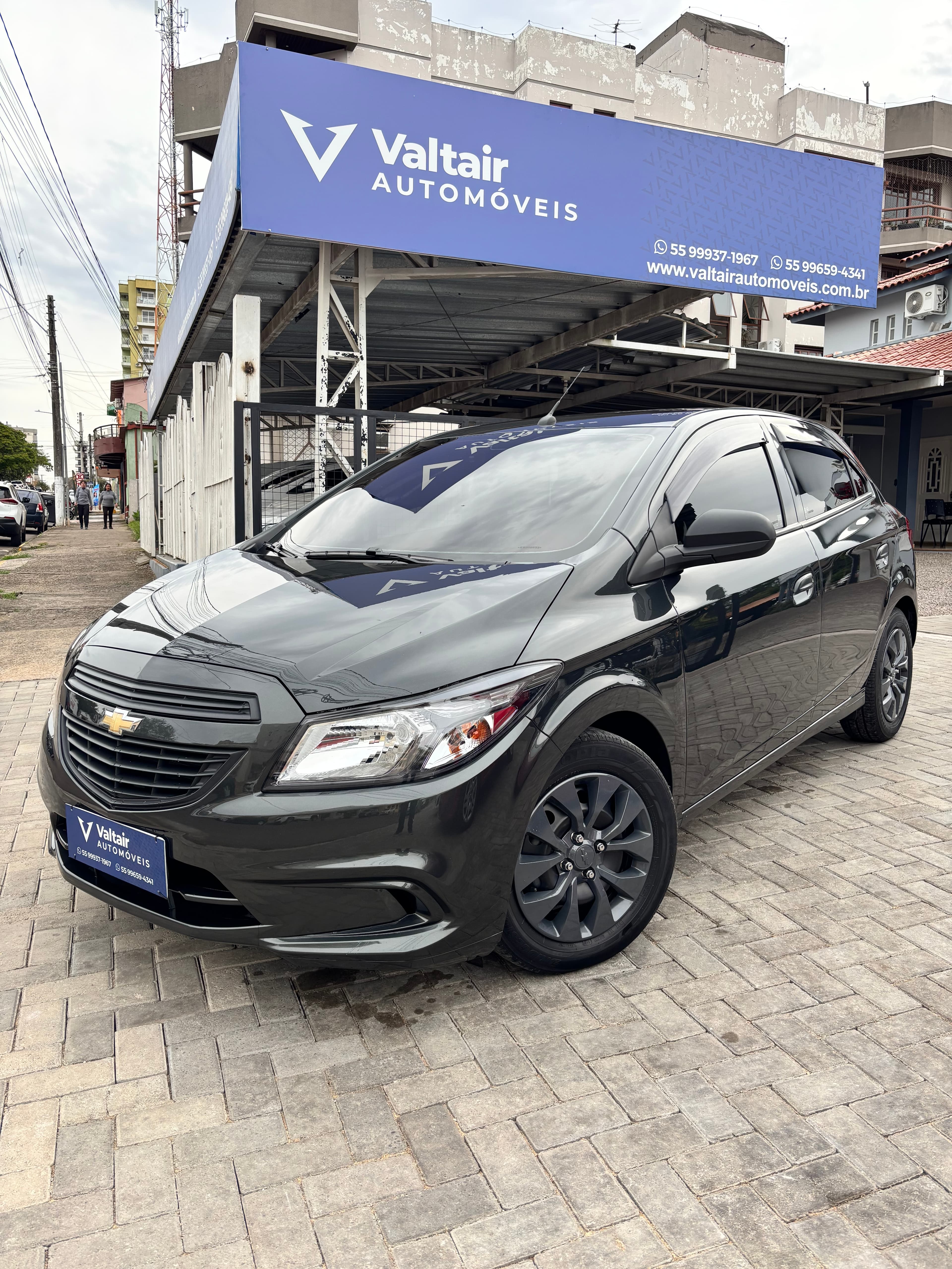Chevrolet Onix JOY