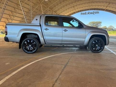 2024 VOLKSWAGEN AMAROK V6 EXTR